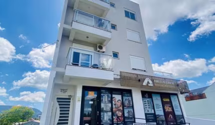Apartamento de 3 dormitórios, um sendo suite em camobi a venda.