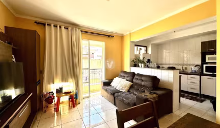Apartamento 2 dormitórios no centro, próximo a UFN, com elevador e sacada.