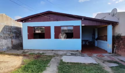 Casa 3 quartos, no bairro JK., próxima de comércios, supermercados e escolas!