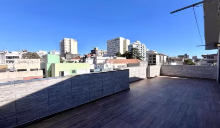 Cobertura 3 dormitórios com 2 vagas de garagem!