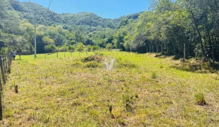 Terreno próximo à vinícola Velho Amâncio