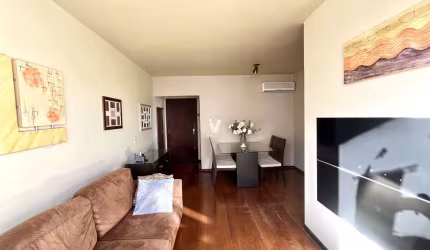 Apartamento de dois de dormitórios reformado!