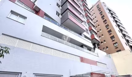 Apartamento 3 suítes, semimobiliado e 2 vagas no Residencial Castro Alves