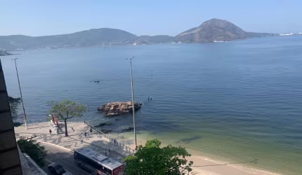 Apartamento praia de Icaraí vista mar