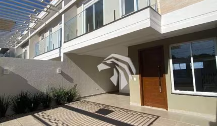 Sobrado com 3 dormitórios à venda, 120 m² por R$ 685.000 - Canadá - Cascavel/PR