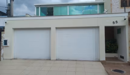 Casa de Alto padrão - 3 quartos - bairro Califórnia - Nova Iguaçu / RJ