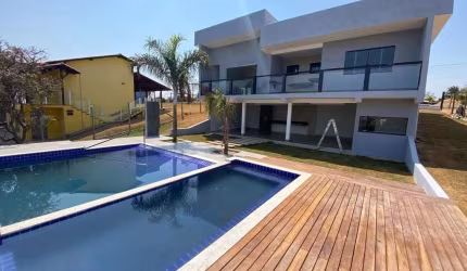 Casa à venda, 225 m² por R$ 1.050.000,00 - Condomínio Vale Do Luar - Jaboticatubas/MG