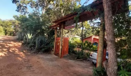 Casa no Condomínio dos ipês em Jaboticatubas