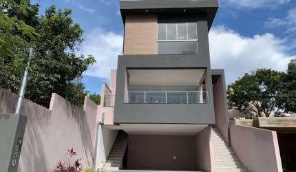 Casa com 4 dormitórios à venda, 140 m² por R$ 1.100.000,00 - Condomínio Trilhas Do Sol - Lagoa Santa/MG