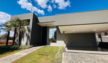 Casa no Condomínio Vitória Golf Residence