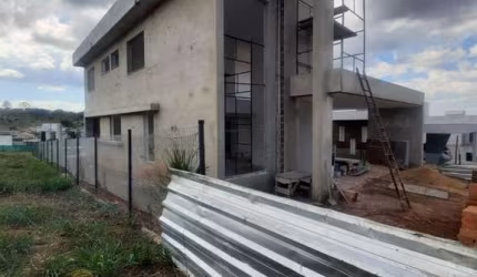 Casa Condomínio Grand Royalle