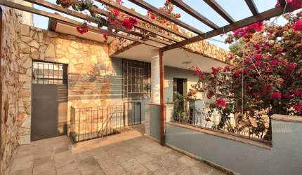 Casa reformada no Bairro Colégio Batista