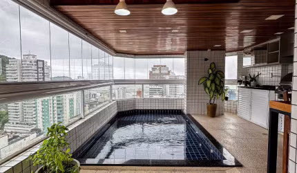 Alto padrão com piscina na sacada! Canto do Forte