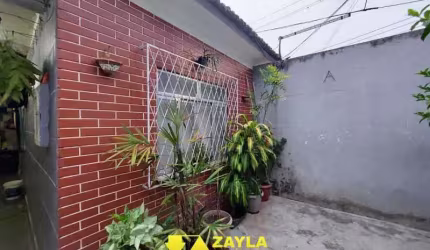Casa com 2 quartos à venda na Rua Doutor Miguel Dibo, Irajá, Rio de Janeiro, 70 m2 por R$ 179.000