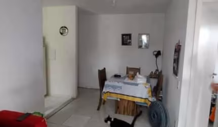 Apartamento com 2 quartos à venda na Praça da Confederação Suíça, Del Castilho, Rio de Janeiro, 40 m2 por R$ 160.000