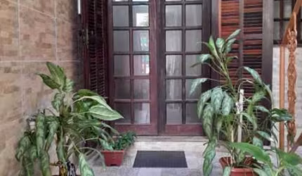 Casa com 4 quartos à venda na Rua Mupia, Irajá, Rio de Janeiro, 40 m2 por R$ 320.000