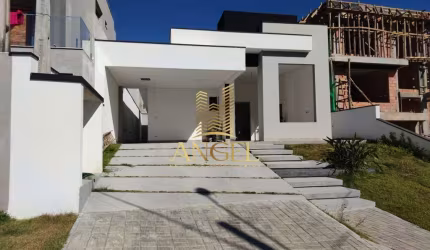 Casa térrea 3 suítes e 4 vagas - Mogi das Cruzes