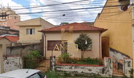 Casa térrea 2 dormitórios e 1 vaga - Água Rasa