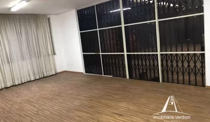 VENDO OU ALUGO SOBRADO COM 500M² E 4 DORMS NO BROOKLIN