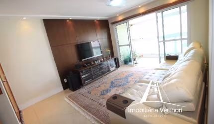 Vendo Maravilhoso Apto no Condomínio Edifício Miraflores