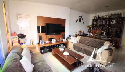 Vendo Casa Térrea na Vila Fachini (Jabaquara) com 218,50 m² de Terreno