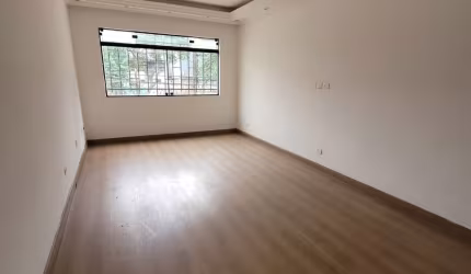 VENHA CONHECER ESSE SOBRADO PARA VENDA NO BOSQUE DA SAÚDE!