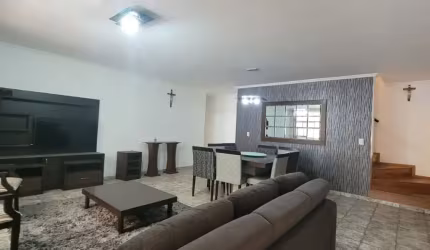VENHA CONHECER ESSE MARAVILHOSO SOBRADO PRONTO PARA MORAR NA VILA GUMERCINDO!