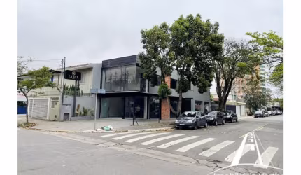 ALUGO LOJA EM INDIANÓPOLIS COM 2 ANDARES, 190 M²