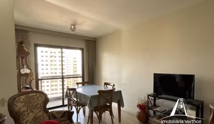 Vendo Lindo Apartamento no Bosque da Saúde, Próximo ao Metrô 3 DORMS