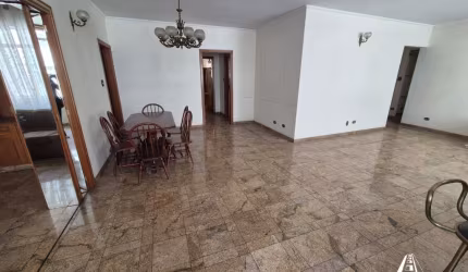 Vendo Apto com 4 Quartos, Sendo 3 Suítes, Área Privativa 183 m² na Higienópolis Próx. ao Shopping