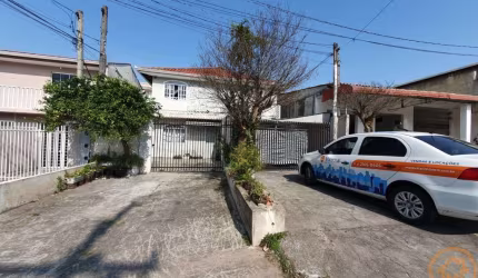 Sobrado com 5 quartos  à venda, 176.85 m2 por R$540000.00  - Boqueirao - Curitiba/PR