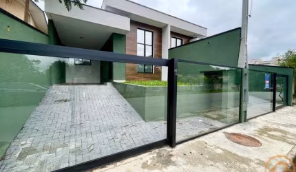 Casa Residencial com 3 quartos  à venda, 143.88 m2 por R$749000.00  - Boneca Do Iguacu - Sao Jose Dos Pinhais/PR