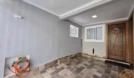 Sobrado com 4 quartos  à venda, 171.99 m2 por R$749000.00  - Boqueirao - Curitiba/PR