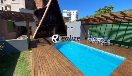 Casa Duplex com Área de Lazer Completa com 5 quartos à venda na Enseada Azul, Guarapari-ES - Realize Negócios Imobiliários.