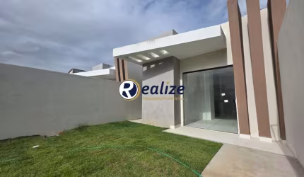 Casa lindíssima composta por 2 quartos á venda no bairro Santa Mônica, Guarapari-ES - Realize Negócios Imobiliários.
