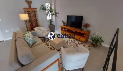 Cobertura Duplex composta por 4 quartos á venda no Centro, Guarapari-ES - Realize Negócios Imobiliários.