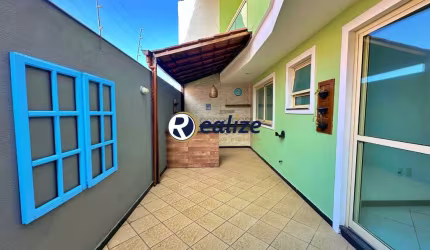 Casa Duplex composta por 3 quartos á venda no Jardim Santa Rosa, Guarapari-ES