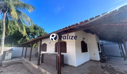 Casa composta por 4 quartos à venda na Praia do Morro, Guarapari-ES - Realize Negócios Imobiliários.
