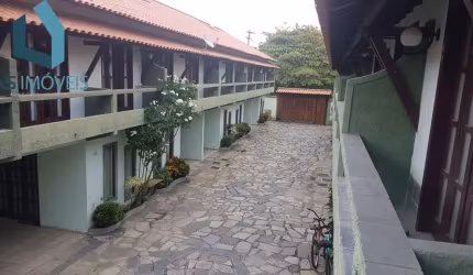 Casa em Condomínio para Venda em Cabo Frio, Peró, 3 dormitórios, 1 suíte, 3 banheiros, 1 vaga