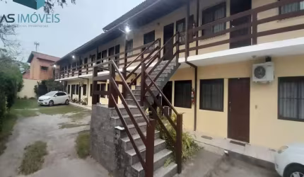 Casa em Condomínio para Venda em Cabo Frio, Palmeiras, 2 dormitórios, 1 banheiro, 1 vaga