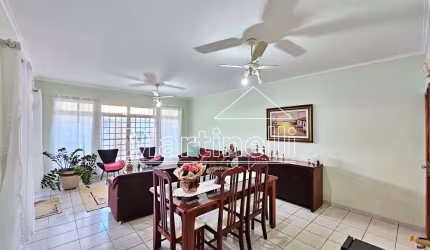 Casa Padrão em Ribeirão Preto