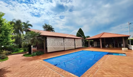 Casa Térrea Condomínio em Jardinópolis