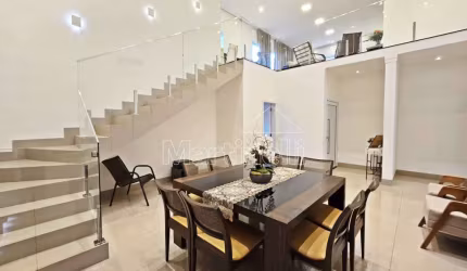 Casa Sobrado Condomínio em Cravinhos
