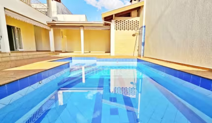 Casa Sobrado Padrão em Ribeirão Preto