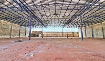 Galpão Comercial de 2.483m² de área construída para locação, próximo a Rodovia Alexandre Balbo - Ribeirão Preto/SP.