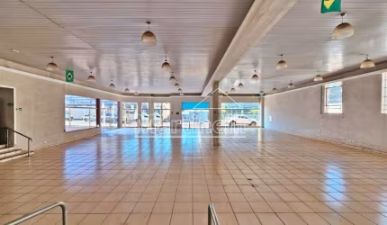 Salão Comercial de 3.619m² de área terreno e 2.398m² de área construída para locação, próximo ao Hospital Santa Casa - Bairro Campos Elíseos, Ribeirão Preto/SP.