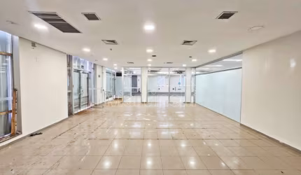 Imóvel Comercial de 417m² de área de terreno e de área construida para locação, próximo a Avenida Nove de Julho - Bairro Jardim América, Ribeirão Preto/SP.