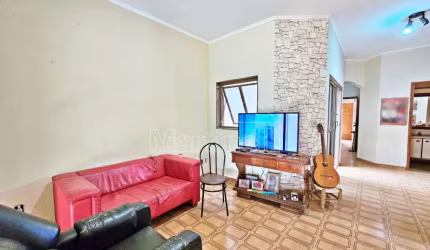 Casa Sobrado Padrão em Ribeirão Preto