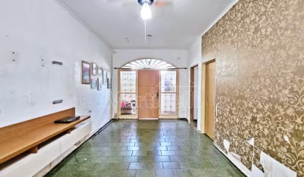 Casa Sobrado Padrão em Ribeirão Preto
