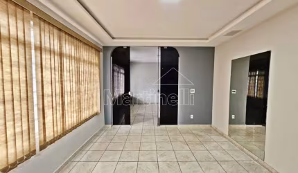 Sobrado misto de 220m² de área construida para locação, próximo à Av. Sen. César Vergueiro - Ribeirão Preto/SP.